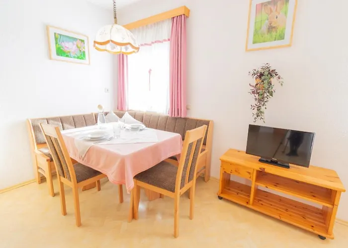 Mitterhirschberg, Familie Schweighuber Apartamento *